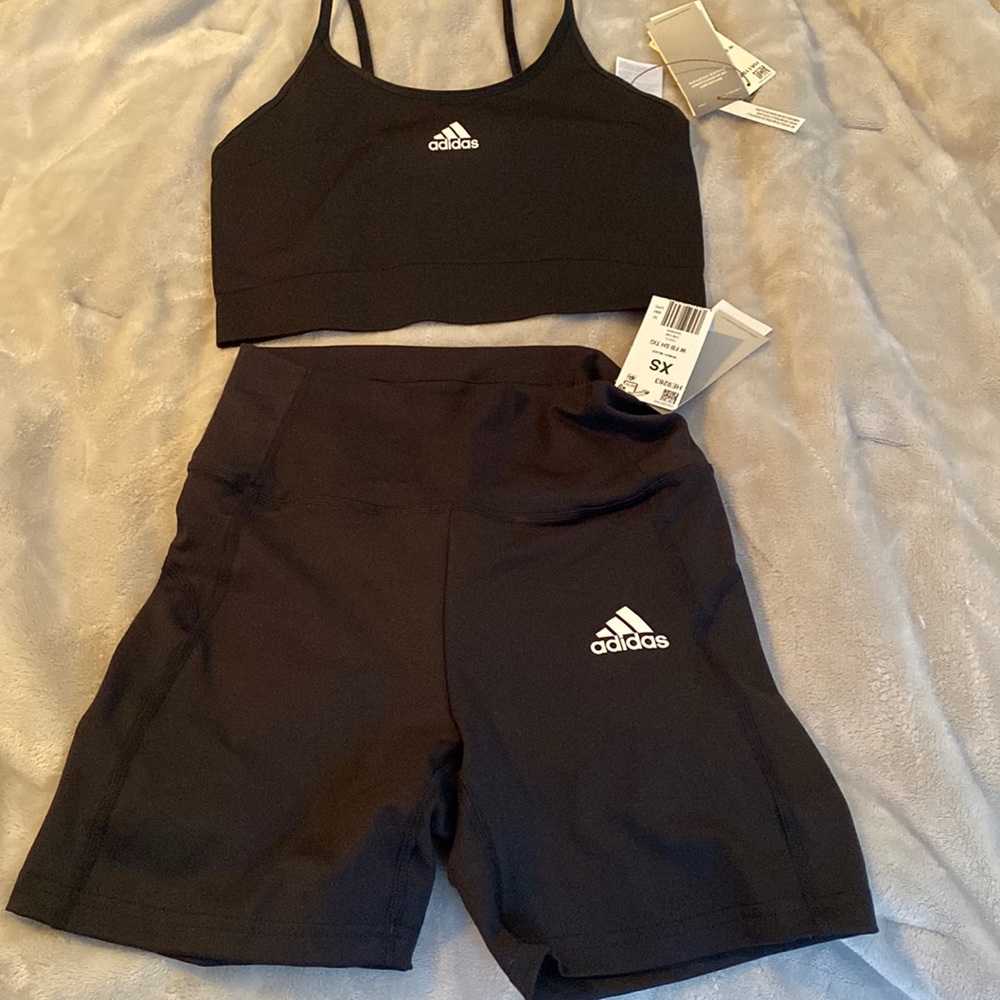 Adidas set NWT